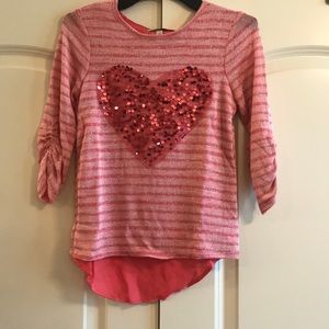 Speechless girls top sizes medium 10/12, large 14 and xtra large 16 available.